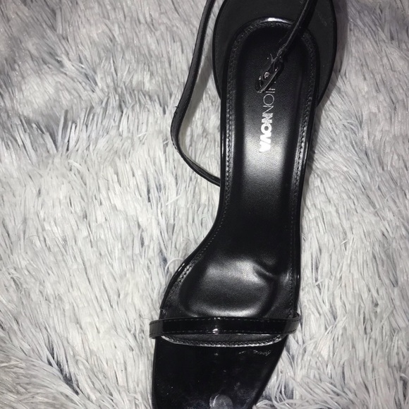 Fashion Nova Block Heels - Picture 6 of 7